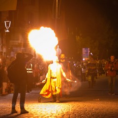 Disfida di Barletta 2024, tra le vie della città il corteo trionfale