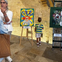 La magia del circo illumina la Chiesa di San Michele: l’obiettivo è ridonare un sorriso giocando con la meraviglia