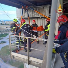 Esercitazione SAF dei Vigili del Fuoco nella Buzzi Unicem di Barletta