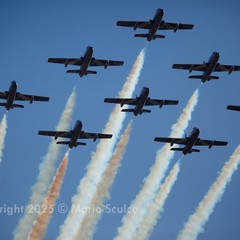 Il cielo di Barletta si colora di emozioni con le Frecce Tricolori
