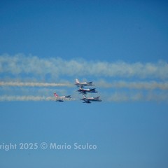 Il cielo di Barletta si colora di emozioni con le Frecce Tricolori