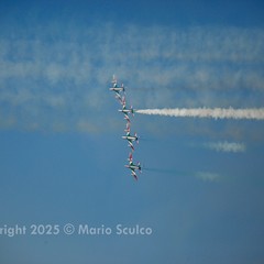 Il cielo di Barletta si colora di emozioni con le Frecce Tricolori