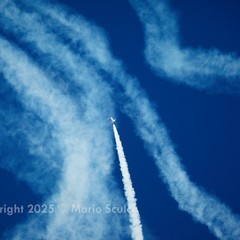 Il cielo di Barletta si colora di emozioni con le Frecce Tricolori