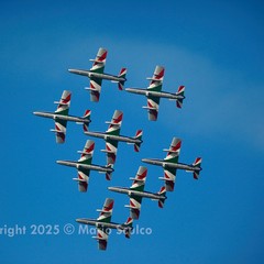 Il cielo di Barletta si colora di emozioni con le Frecce Tricolori