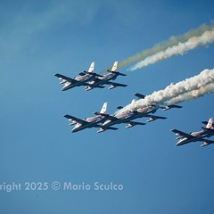 Il cielo di Barletta si colora di emozioni con le Frecce Tricolori