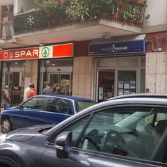 Furto al supermercato in via Rizzitelli