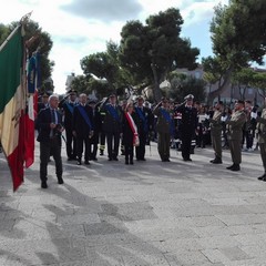 Si concludono a Barletta le cerimonie istituzionali del 2016 nella Giornata dell'Unità nazionale e delle Forze Armate