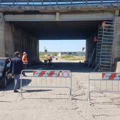 Ponte su via Callano, in corso attività di manutenzione