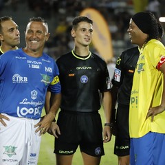 Jogo dos Famosos, il Brasile di Ronaldinho sfida gli azzurri al Puttilli di Barletta