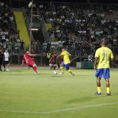 Jogo dos Famosos, il Brasile di Ronaldinho sfida gli azzurri al Puttilli di Barletta
