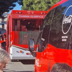 Il passaggio della Fiamma Olimpica di Milano Cortina 2026 a Barletta