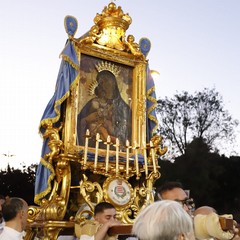 Inizia il Mese Mariano: Barletta abbraccia la Madonna dello Sterpeto