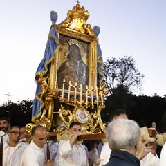 Inizia il Mese Mariano: Barletta abbraccia la Madonna dello Sterpeto