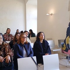 “Una città tutta per noi”: a Barletta arte, natura e comunità per il benessere delle donne