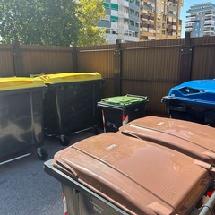 Isola ecologica largo Primavera