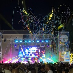 Mastercek90: musica, balli ed energia a Largo Ariosto