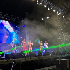 Mastercek90 musica, balli ed energia a Largo Ariosto