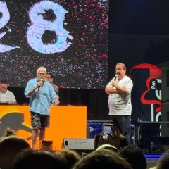 Mastercek90 musica, balli ed energia a Largo Ariosto