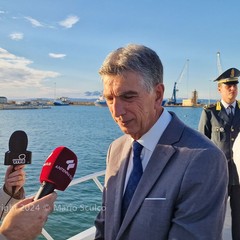 Visita a bordo della nave "Natale De Grazia"