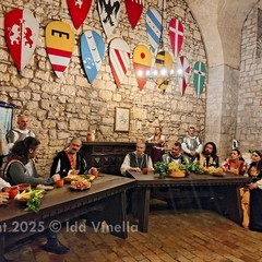 La città rivive la Disfida: nella Cantina va in scena l'Offesa