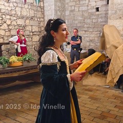 La città rivive la Disfida: nella Cantina va in scena l'Offesa