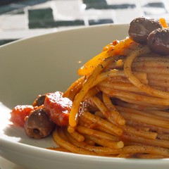 Da iconico bar di Trani a bistrot (con B&B): così rinasce l’Extra Bar