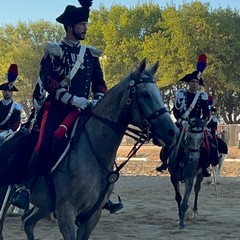 Tra storia e rievocazione: grande successo a Barletta per il Carosello storico dell’Arma dei Carabinieri