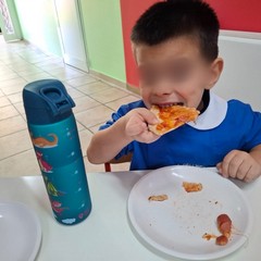 Dall'impasto all'assaggio: i bambini a scuola di pizza