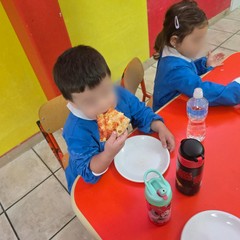 Dall'impasto all'assaggio: i bambini a scuola di pizza