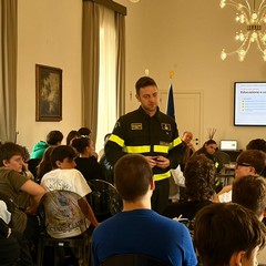 Studenti a scuola di protezione civile in Prefettura