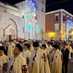 La devozione per il Santo Legno della Croce in processione