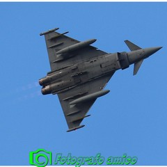 Le prove dell'Air Show delle Frecce Tricolori sul lungomare di Barletta