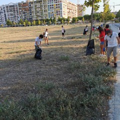 Raccolta rifiuti organizzata dai ragazzi di Barletta