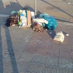 Emergenza rifiuti, la periferia di Barletta è fuori controllo