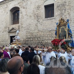 Si chiude la Festa Patronale di Barletta, il saluto finale ai Santi Patroni