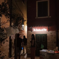 "La stradina dei poeti" nel cuore del centro storico di Barletta