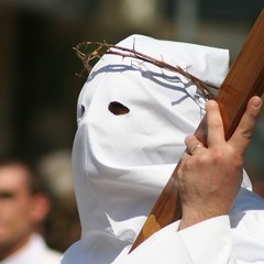 Venerdì Santo, il racconto per immagini della processione