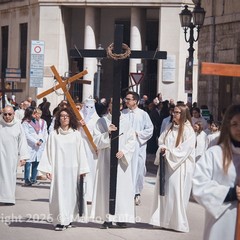 L'Ora Nona e il Voto del Venerdì Santo: Barletta rinnova il suo rito tra fede e memoria