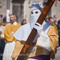 L'Ora Nona e il Voto del Venerdì Santo: Barletta rinnova il suo rito tra fede e memoria