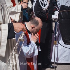 L'Ora Nona e il Voto del Venerdì Santo: Barletta rinnova il suo rito tra fede e memoria