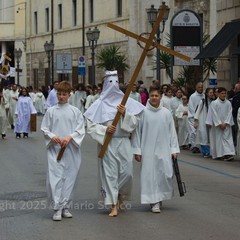 Il Venerdì Santo di Barletta: una processione viva che rinnova fede e storia