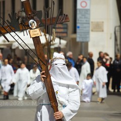 Il Venerdì Santo di Barletta: una processione viva che rinnova fede e storia