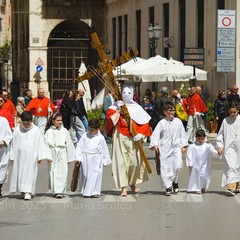 Il Venerdì Santo di Barletta: una processione viva che rinnova fede e storia