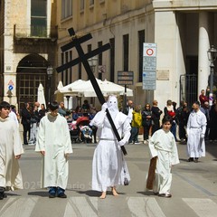 Il Venerdì Santo di Barletta: una processione viva che rinnova fede e storia