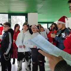Festa di Natale al Polivalente di Barletta, si canta la "Santa Allegrezza"