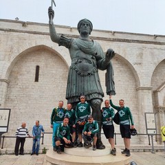 Pellegrini in bici a Barletta per il "Cammino di Guglielmo"