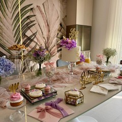 Party Lover Denise Salvemini