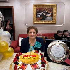 Nonna Anna compie 100 anni: gli omaggi del Sindaco di Barletta
