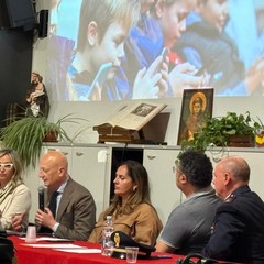 “Riaccendiamo il sorriso dei nostri figli”