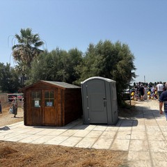 Consegnate due sedie Tuareg per spiagge senza barriere a Barletta